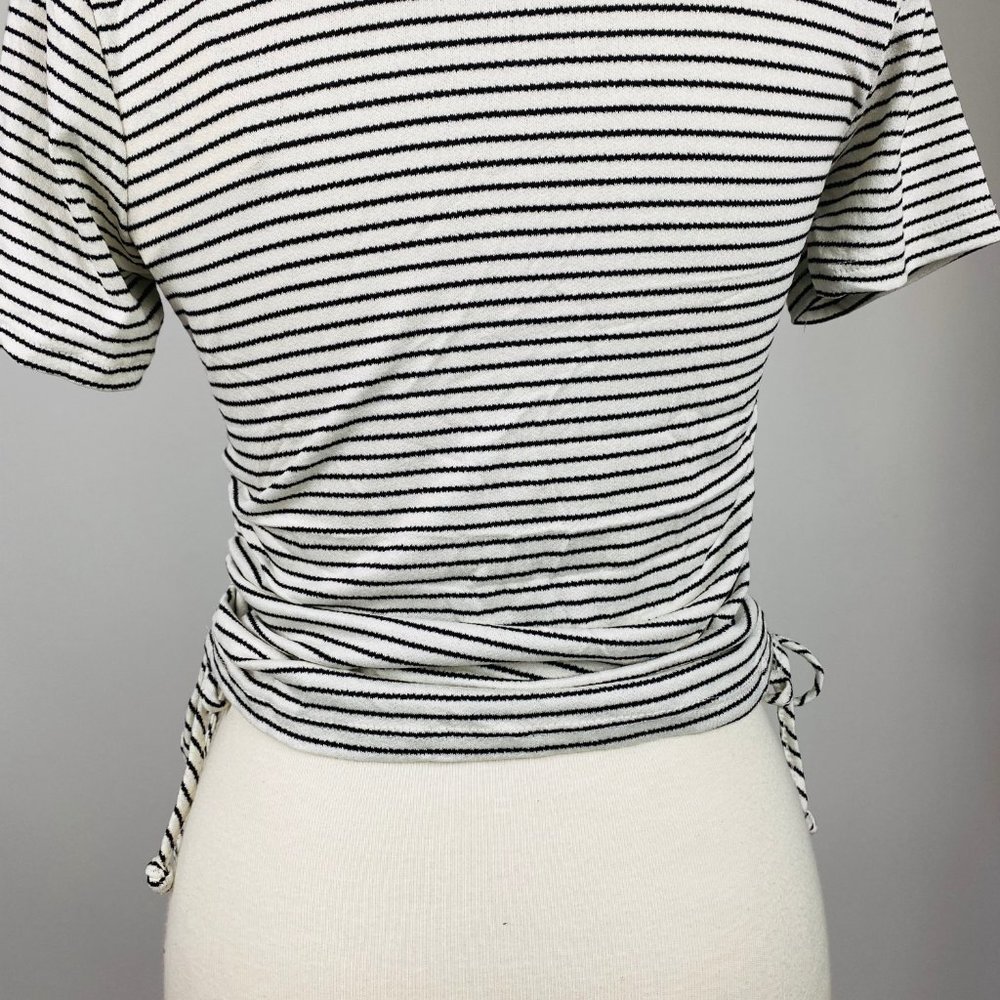 Stripped Ruched Side Top - Picture 3 of 3